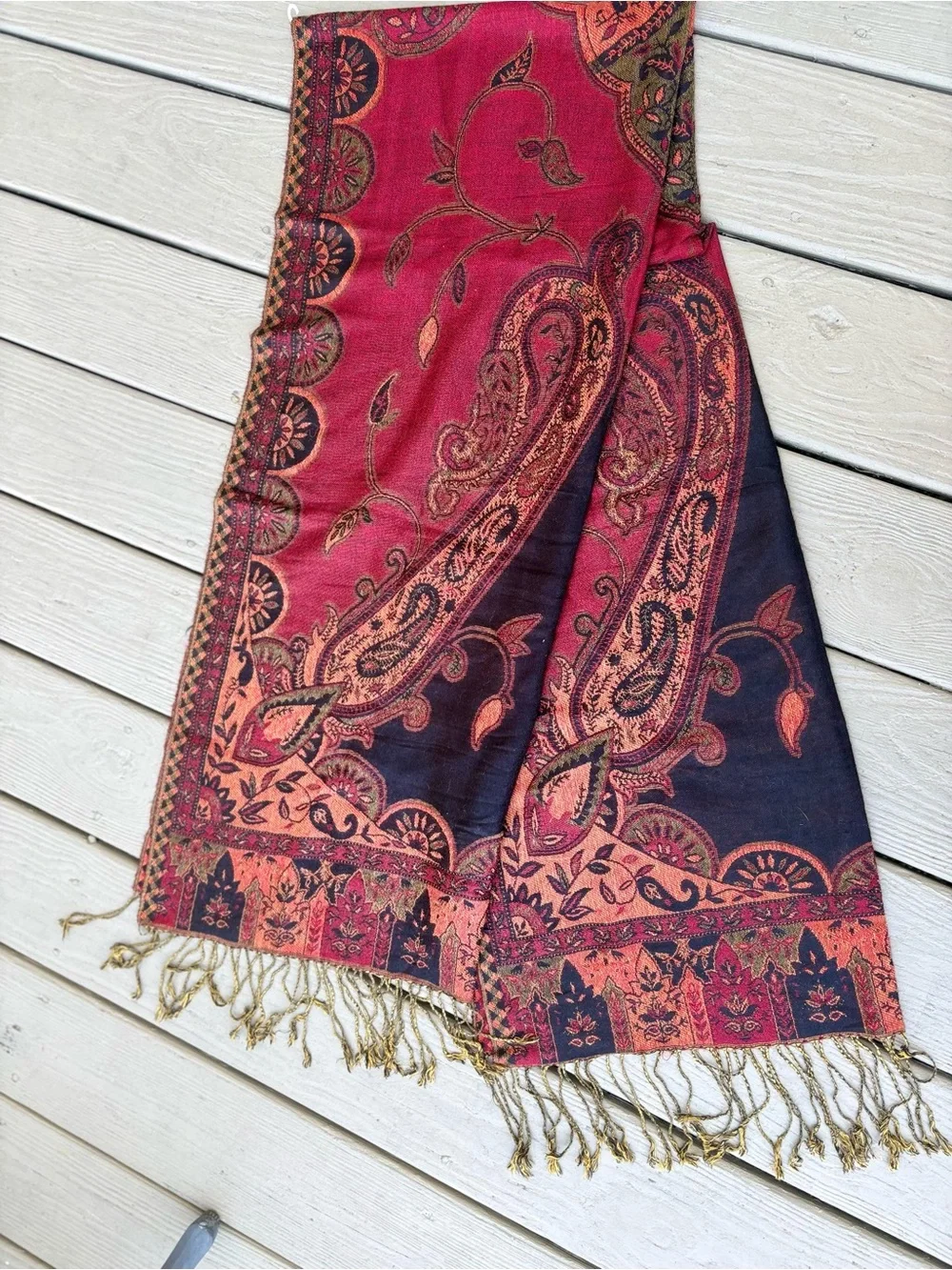 NWOT PASHMINA Red & Black Silk/Pashmina Blend Paisley Wrap Scarf, Size: 72” x 26